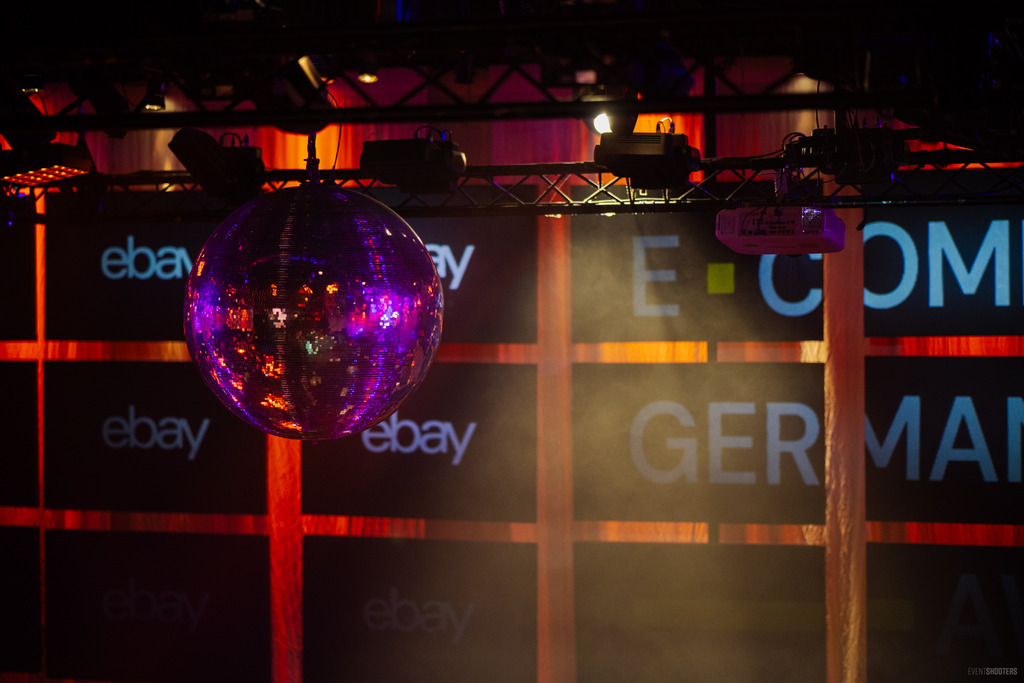 https://res.cloudinary.com/ecommerceberlin/image/upload/v1741347555/Website/PREMIUM%20SERVICES/EBE26_premium_services_headline/HEADER.jpg