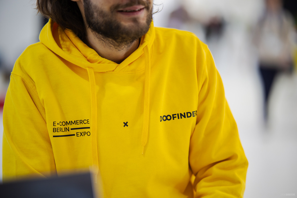 https://res.cloudinary.com/ecommerceberlin/image/upload/v1741348969/Website/PREMIUM%20SERVICES/EBE26_premium_services_reg_sponsor/ZDJECIE%201.jpg